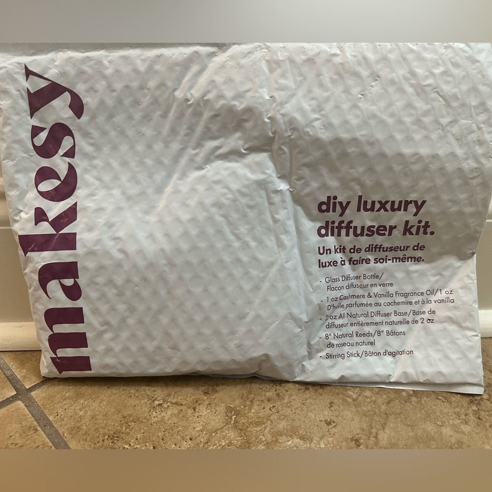 BNIP Makesy Diffuser Kit 💜 - Picture 5 of 8